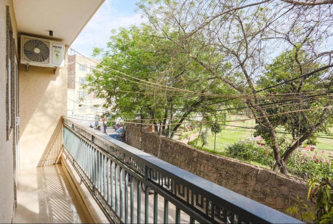 Hotel Aiims Νέο Δελχί Εξωτερικό φωτογραφία