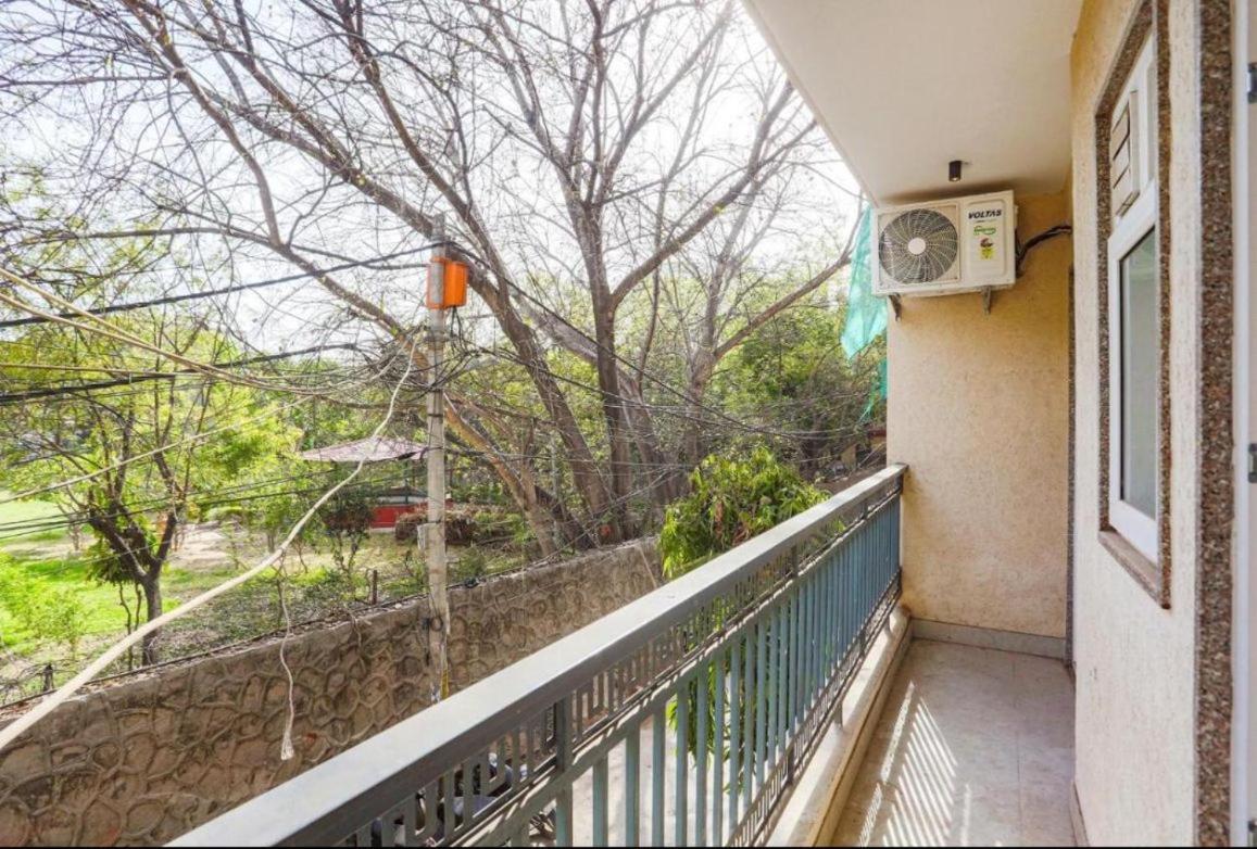 Hotel Aiims Νέο Δελχί Εξωτερικό φωτογραφία
